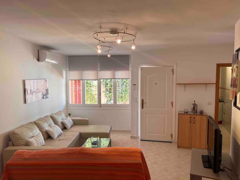 Bungalow In Calpe - Swimming Pool And Tennis Court Экстерьер фото